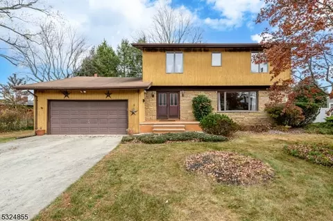 3 Fern Pl, Milltown, NJ 08850