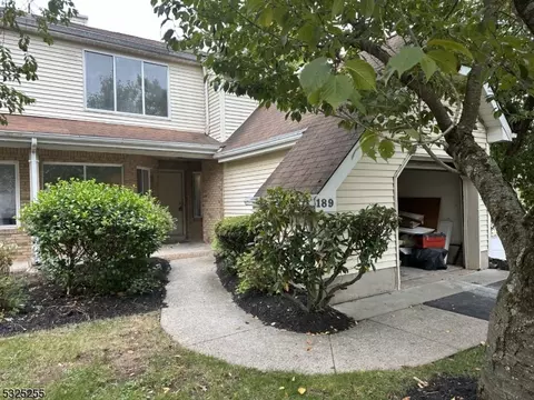189 Nathan Dr, North Brunswick Twp, NJ 08902