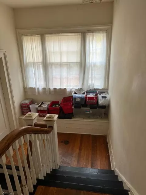 35 High St, Montclair, NJ 07042 photo 6