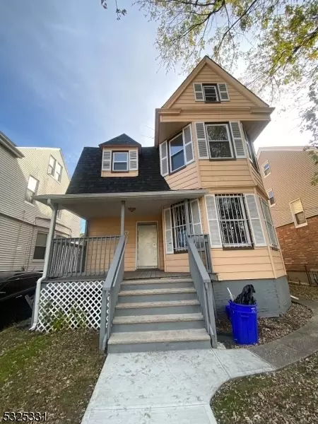 876-878 S 17th St, Newark, NJ 07108