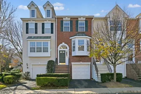 229 Swathmore Dr, Nutley, NJ 07110