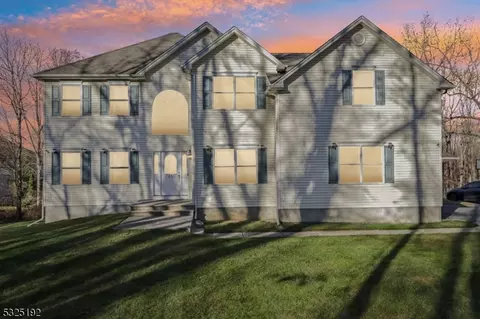 23 Perona Rd, Byram Township, NJ 07821