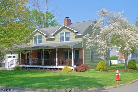 59 Winding Way, Morris Plains, NJ 07950