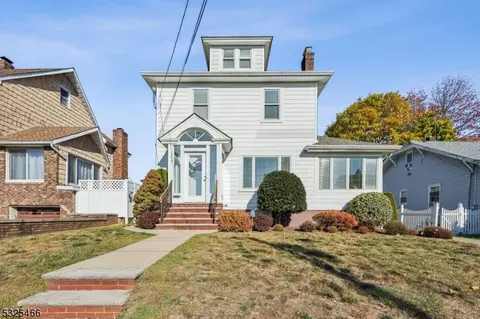 315 Lasalle Ave, Hasbrouck Heights, NJ 07604