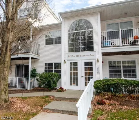 100 Crestview Ln, Mount Arlington, NJ 07856