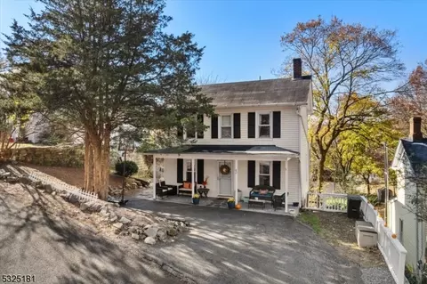 42 Taylor St, High Bridge, NJ 08829