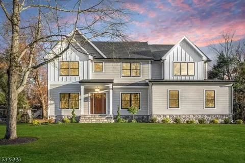 15 Delaware Ave, New Providence, NJ 07974