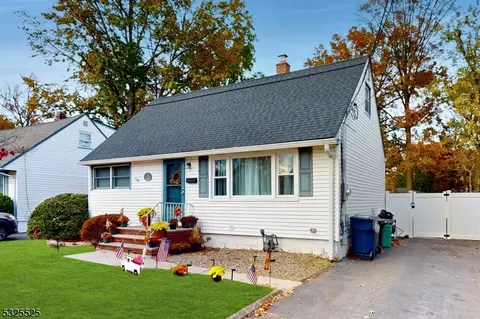 50 Gertrude St, Clark, NJ 07066