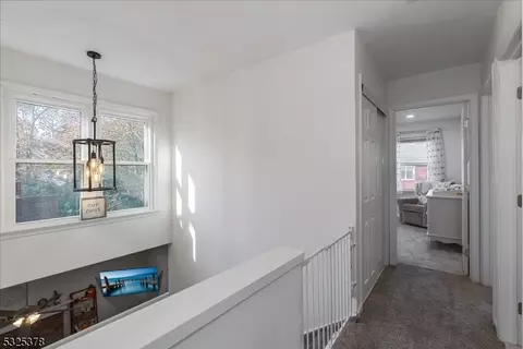 91 Lexington Ln, Wayne, NJ 07470 photo 18