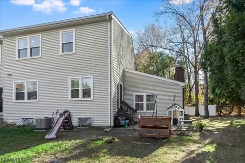 91 Lexington Ln, Wayne, NJ 07470 photo 22