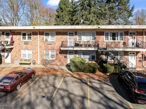 16 E Belmont Ave #3, Wanaque, NJ 07465