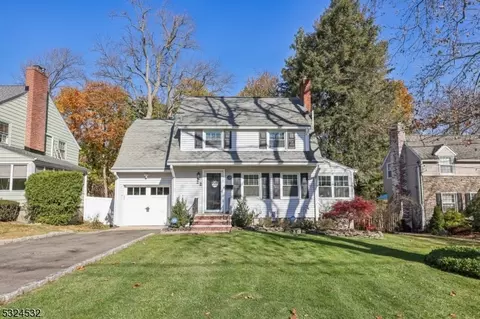 22 Franklin St, Cedar Grove, NJ 07009