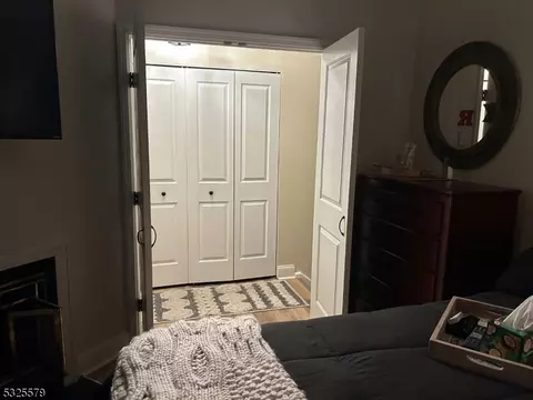 19 Hillside Ct, Clinton, NJ 08809 photo 12