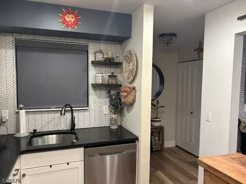 19 Hillside Ct, Clinton, NJ 08809 photo 16
