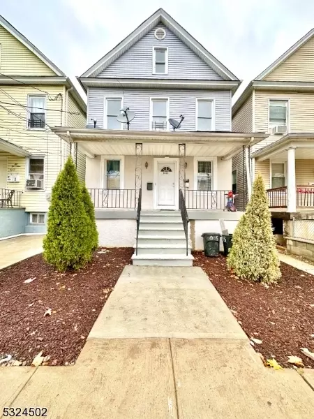 1013 Emma St, Elizabeth, NJ 07201
