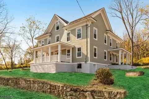 463 Route513, Califon, NJ 07830