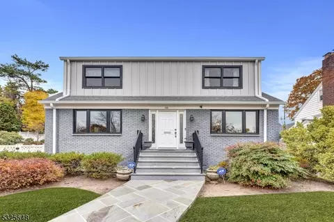 98 Stonehouse Rd, Glen Ridge, NJ 07028