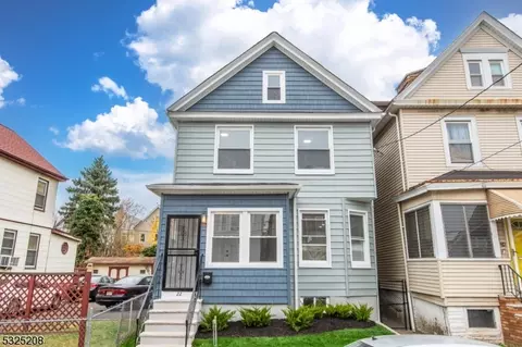 22 Maple Ave, Irvington, NJ 07111