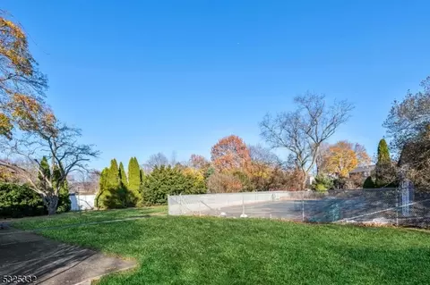 39 Burnside Pl, Wanaque Boro, NJ 07420 photo 20
