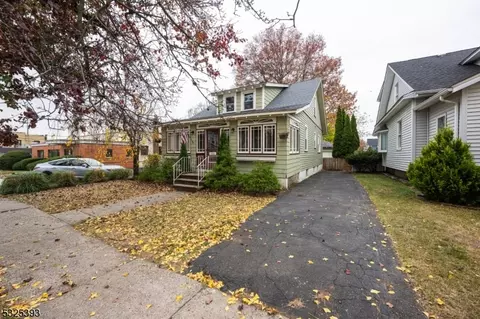 121 Grant Ave, Nutley, NJ 07110