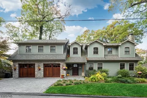 108 Algonquin Trl, Wayne, NJ 07470 photo 2