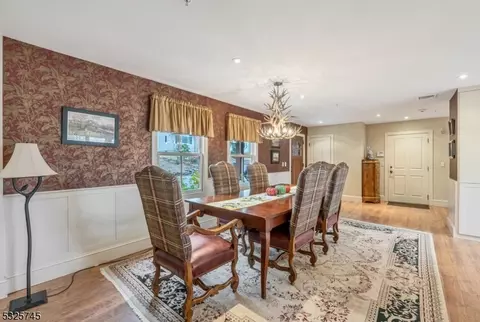 108 Algonquin Trl, Wayne, NJ 07470 photo 8