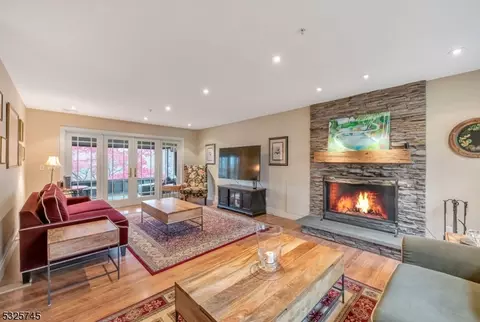 108 Algonquin Trl, Wayne, NJ 07470 photo 10