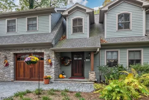 108 Algonquin Trl, Wayne, NJ 07470 photo 4