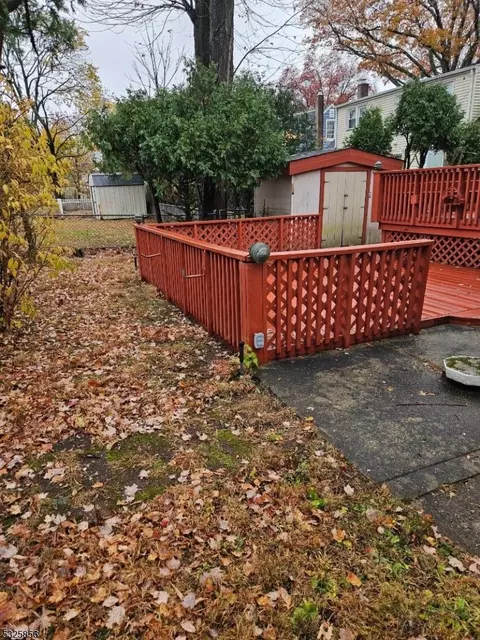 88 Glen Ave, Paramus, NJ 07652 photo 41