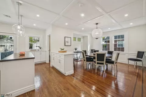 56 Yale St, Maplewood, NJ 07040