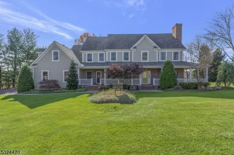 150 Fairview Dr, Branchburg, NJ 08853