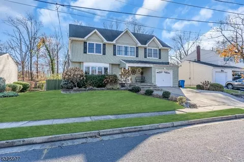42 Edith Ave, Metuchen, NJ 08840