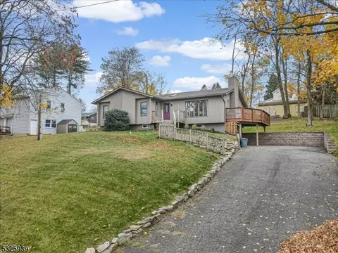55 Wells Ave, Hampton, NJ 08827 photo 4