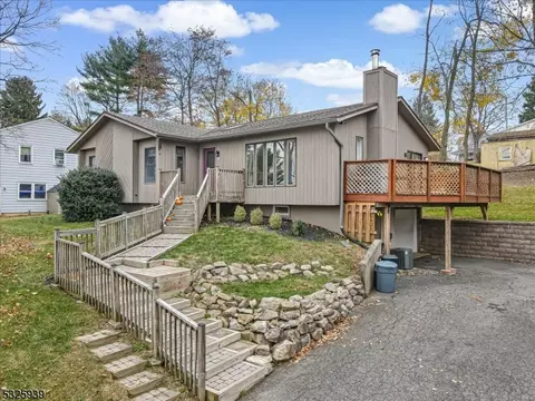 55 Wells Ave, Hampton, NJ 08827 photo 3