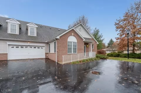 14 Indian Plantation St #14, Flemington, NJ 08822