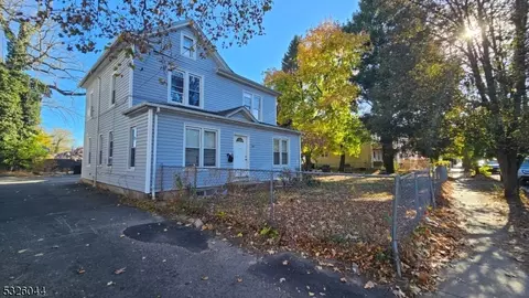 402-04 E 2nd St, Plainfield, NJ 07060 photo 7