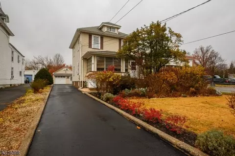 25 E Henry St, Linden, NJ 07036