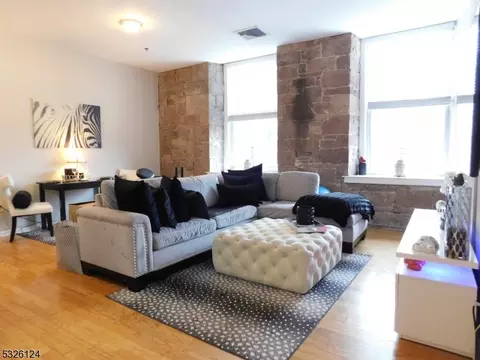 240 Main St #110, Little Falls, NJ 07424