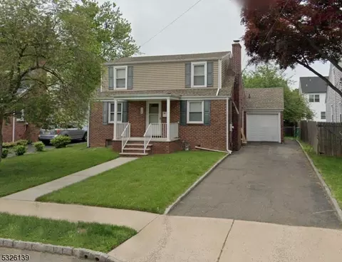 118 Delia Ter, Clark Twp, NJ 07066