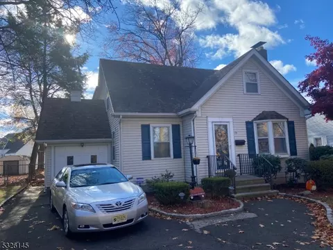 73 Parkview Dr, Union Twp, NJ 07083