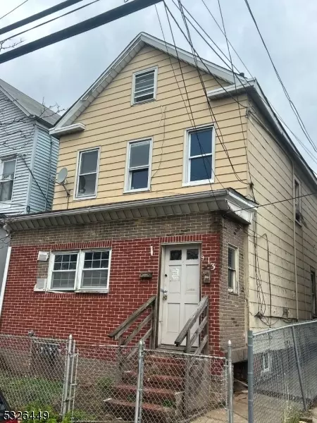 913 Bond St, Elizabeth, NJ 07201