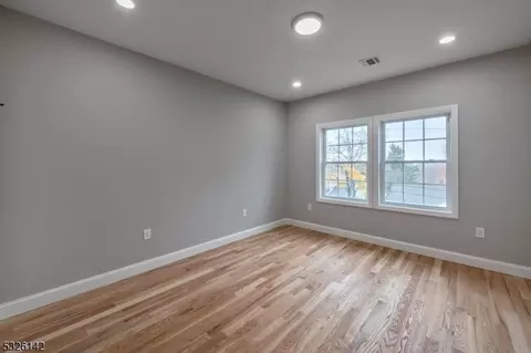 519 Green Valley Rd, Paramus, NJ 07652 photo 21