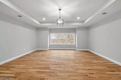 519 Green Valley Rd, Paramus, NJ 07652 photo 15