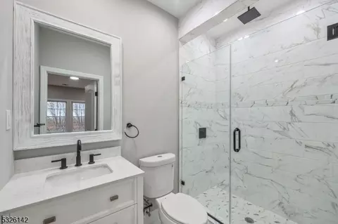 519 Green Valley Rd, Paramus, NJ 07652 photo 26