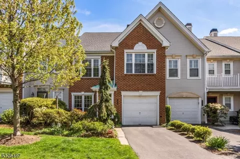 406 Timberbrooke Dr, Bedminster, NJ 07921