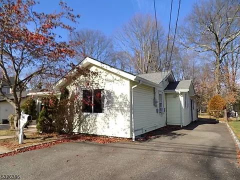 100 Longview Ave, Parsippany-troy Hills Twp, NJ 07034