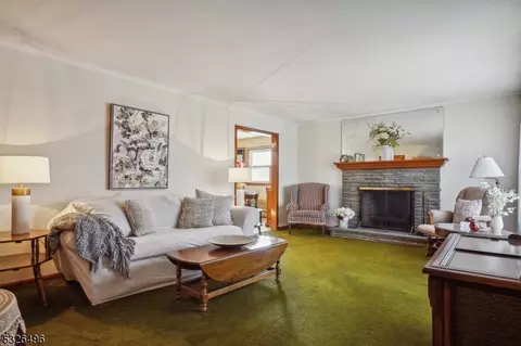 663 Mountain Ave, Springfield, NJ 07081 photo 9