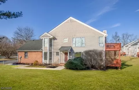 114 Blue Flag Ct, Whitehouse Station, NJ 08889