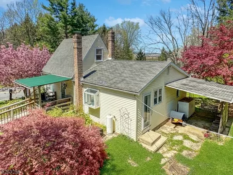 2770 Belvidere Rd, Phillipsburg, NJ 08865