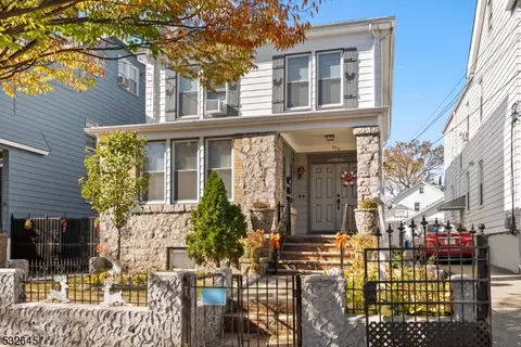 430 N 7th St, Newark, NJ 07107